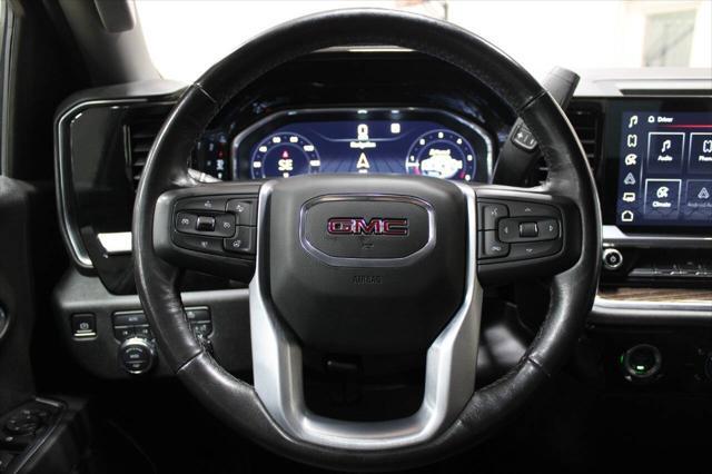 used 2022 GMC Sierra 1500 car, priced at $35,900