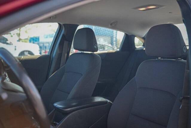 used 2018 Chevrolet Malibu car, priced at $12,490