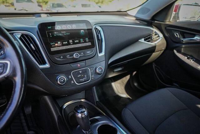 used 2018 Chevrolet Malibu car, priced at $12,490