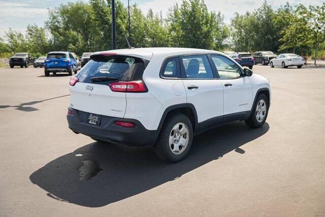used 2018 Jeep Cherokee car, priced at $17,990