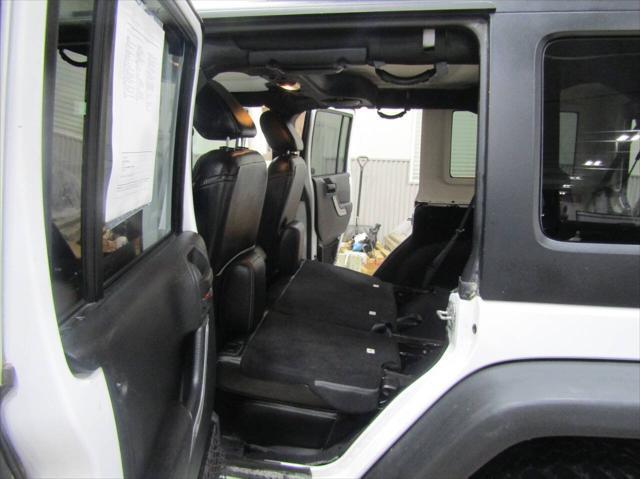 used 2014 Jeep Wrangler Unlimited car, priced at $20,900