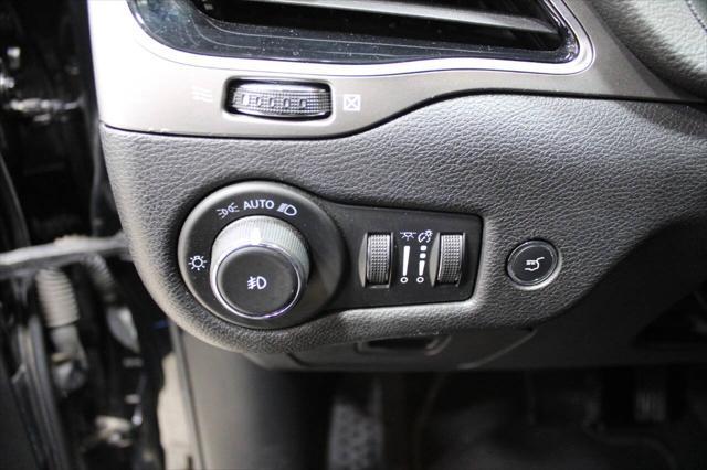 used 2021 Jeep Cherokee car, priced at $20,900