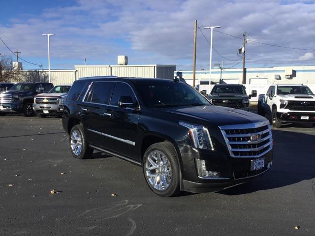 used 2016 Cadillac Escalade car, priced at $27,995