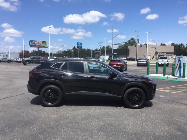 new 2025 Chevrolet Trax car, priced at $26,116