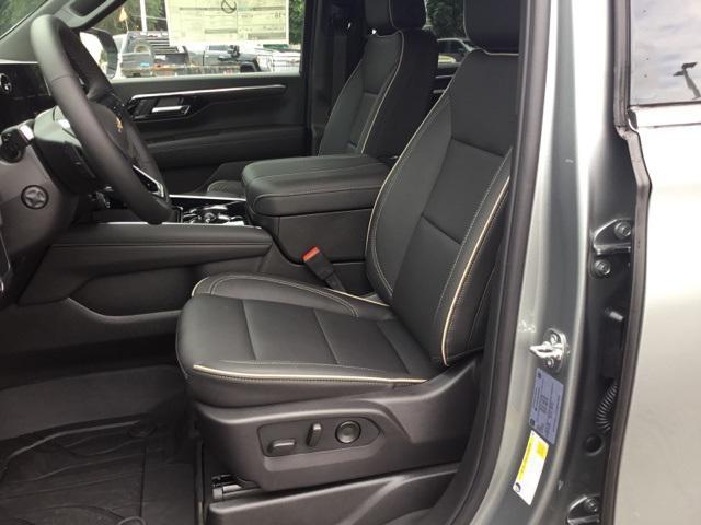 new 2025 Chevrolet Suburban car, priced at $80,029