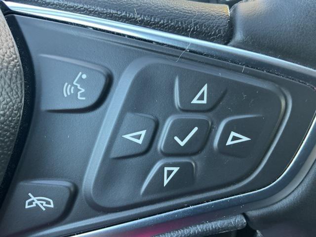 used 2024 Chevrolet Equinox car, priced at $25,498