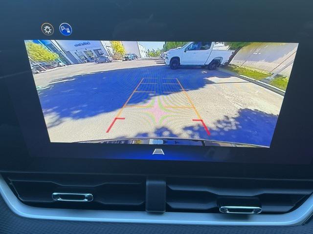 new 2026 Chevrolet Equinox car, priced at $32,077