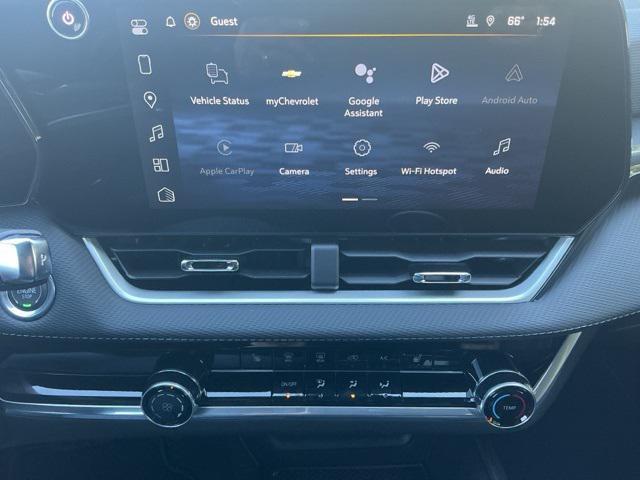 new 2026 Chevrolet Equinox car, priced at $32,077