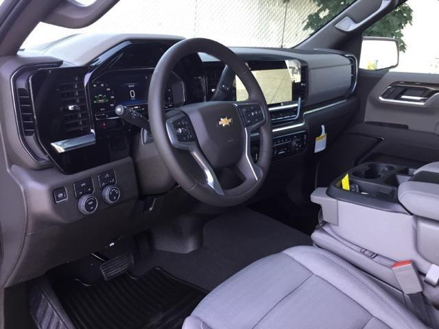 new 2025 Chevrolet Silverado 1500 car, priced at $52,722