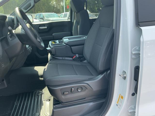new 2026 Chevrolet Silverado 1500 car, priced at $46,253