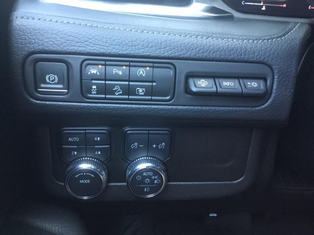 used 2024 GMC Yukon XL car, priced at $76,995