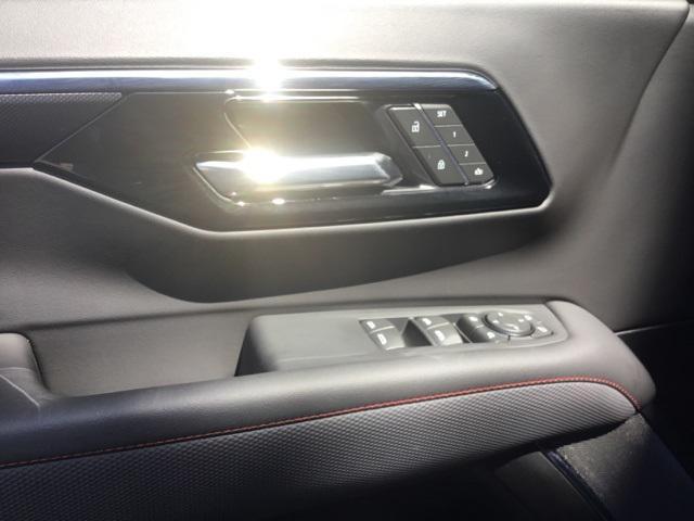 new 2025 Chevrolet Suburban car, priced at $76,617
