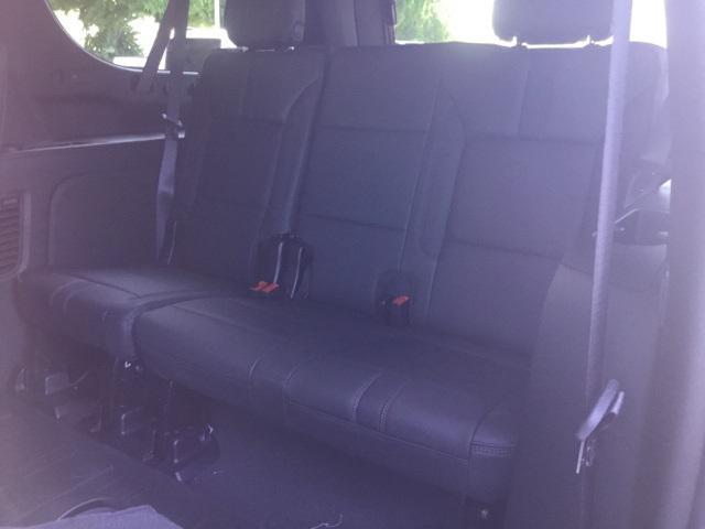 new 2025 Chevrolet Suburban car, priced at $76,617