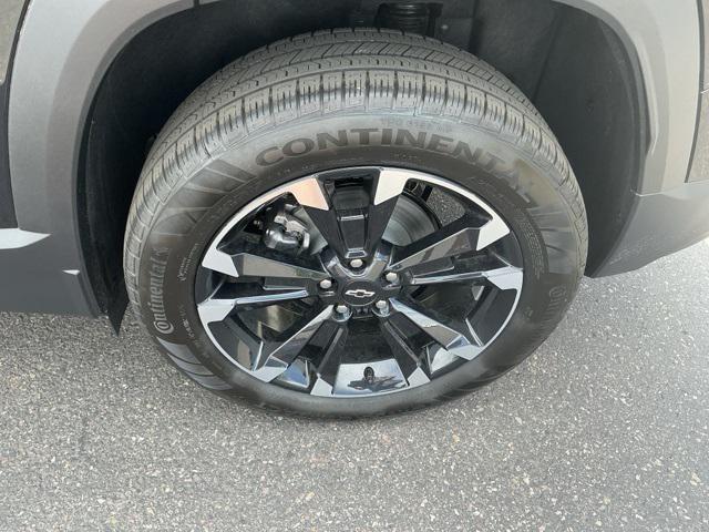 new 2026 Chevrolet Equinox car, priced at $38,345