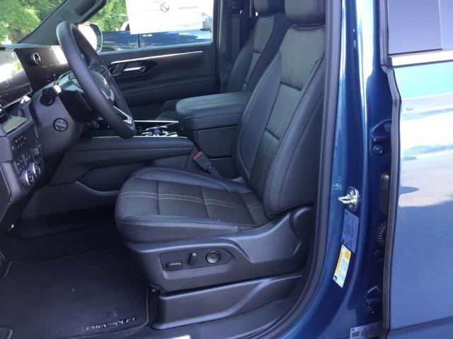 new 2025 Chevrolet Suburban car, priced at $89,125
