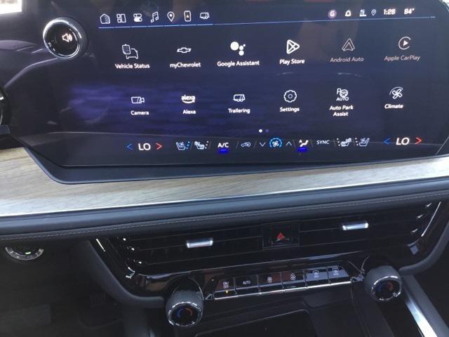 new 2025 Chevrolet Suburban car, priced at $89,125