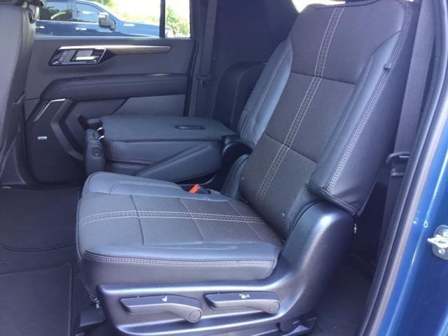 new 2025 Chevrolet Suburban car, priced at $89,125