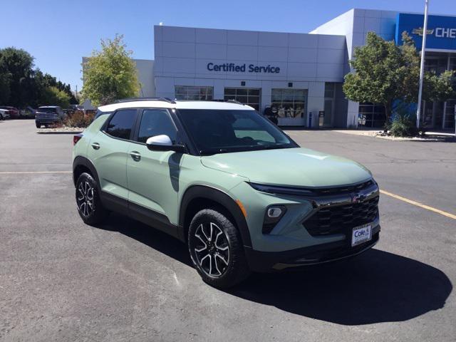 new 2025 Chevrolet TrailBlazer car, priced at $34,175