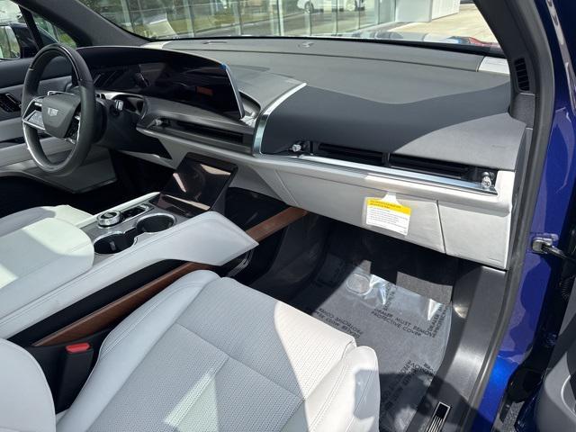 new 2026 Cadillac VISTIQ car, priced at $82,495