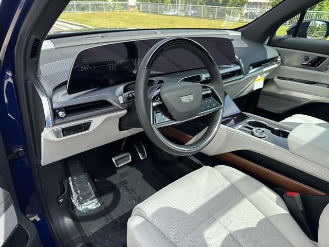 new 2026 Cadillac VISTIQ car, priced at $82,495