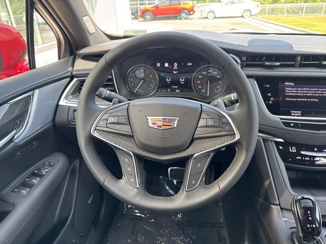 new 2025 Cadillac XT5 car, priced at $63,490
