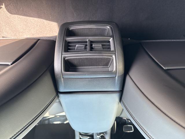 new 2025 Cadillac XT5 car, priced at $63,490
