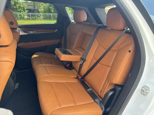 new 2025 Cadillac XT5 car, priced at $60,990