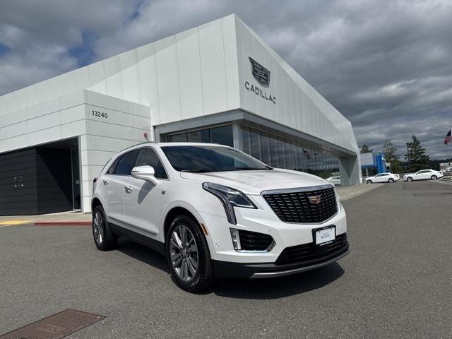new 2025 Cadillac XT5 car, priced at $60,990