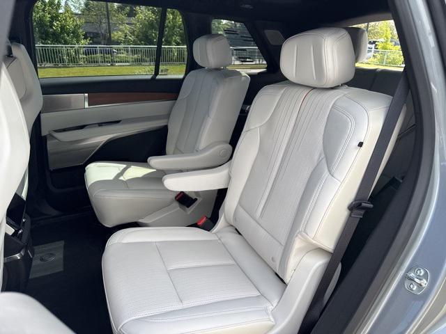 new 2026 Cadillac VISTIQ car, priced at $79,890