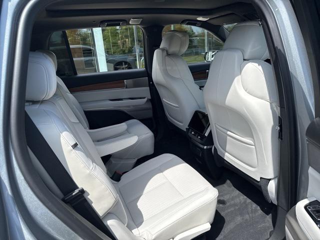 new 2026 Cadillac VISTIQ car, priced at $79,890