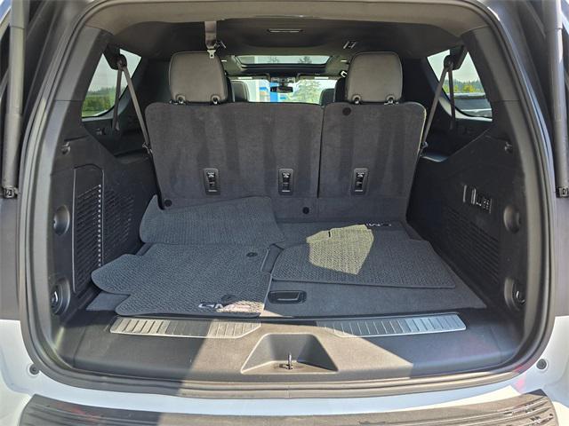 used 2022 GMC Yukon XL car, priced at $51,995