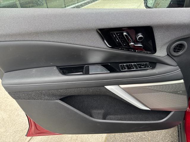 new 2025 Cadillac OPTIQ car, priced at $55,615