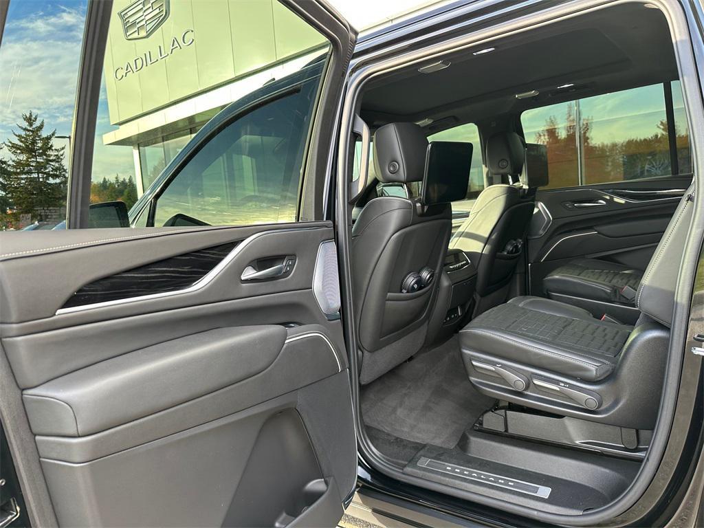 used 2024 Cadillac Escalade ESV car, priced at $134,995