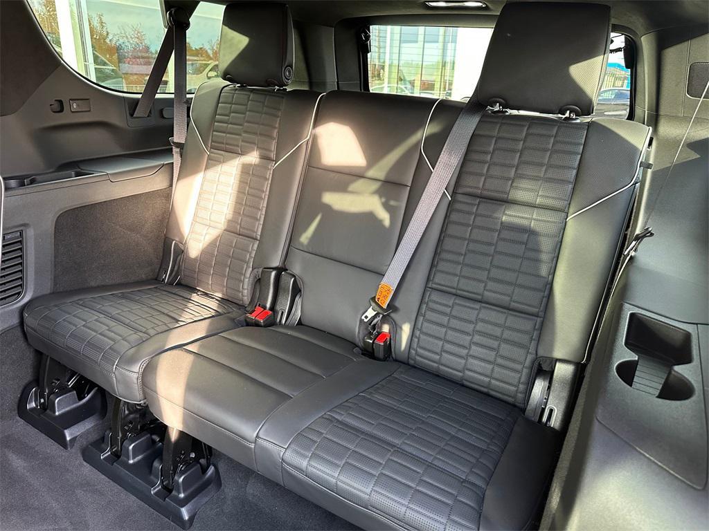 used 2024 Cadillac Escalade ESV car, priced at $134,995