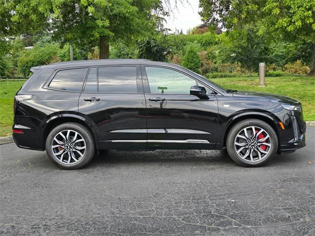 new 2025 Cadillac XT6 car, priced at $62,815