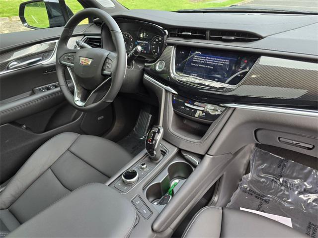 new 2025 Cadillac XT6 car, priced at $62,815