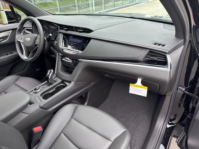 new 2025 Cadillac XT6 car, priced at $53,315