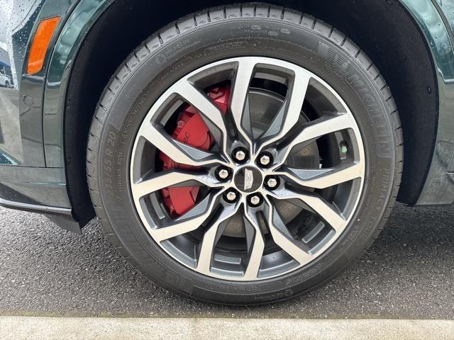 new 2025 Cadillac XT6 car, priced at $77,165