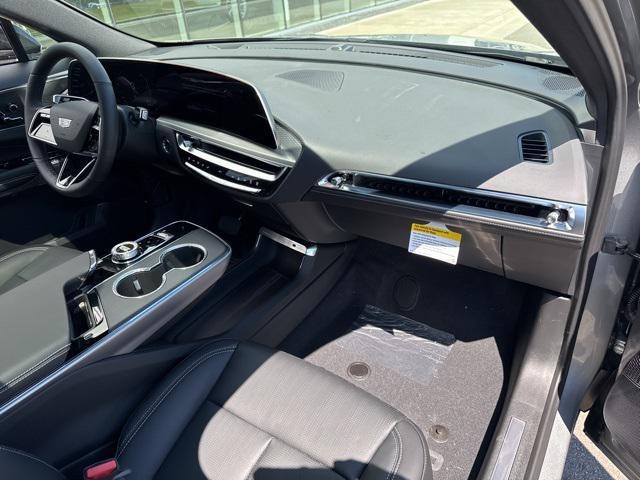 new 2025 Cadillac LYRIQ car, priced at $64,090