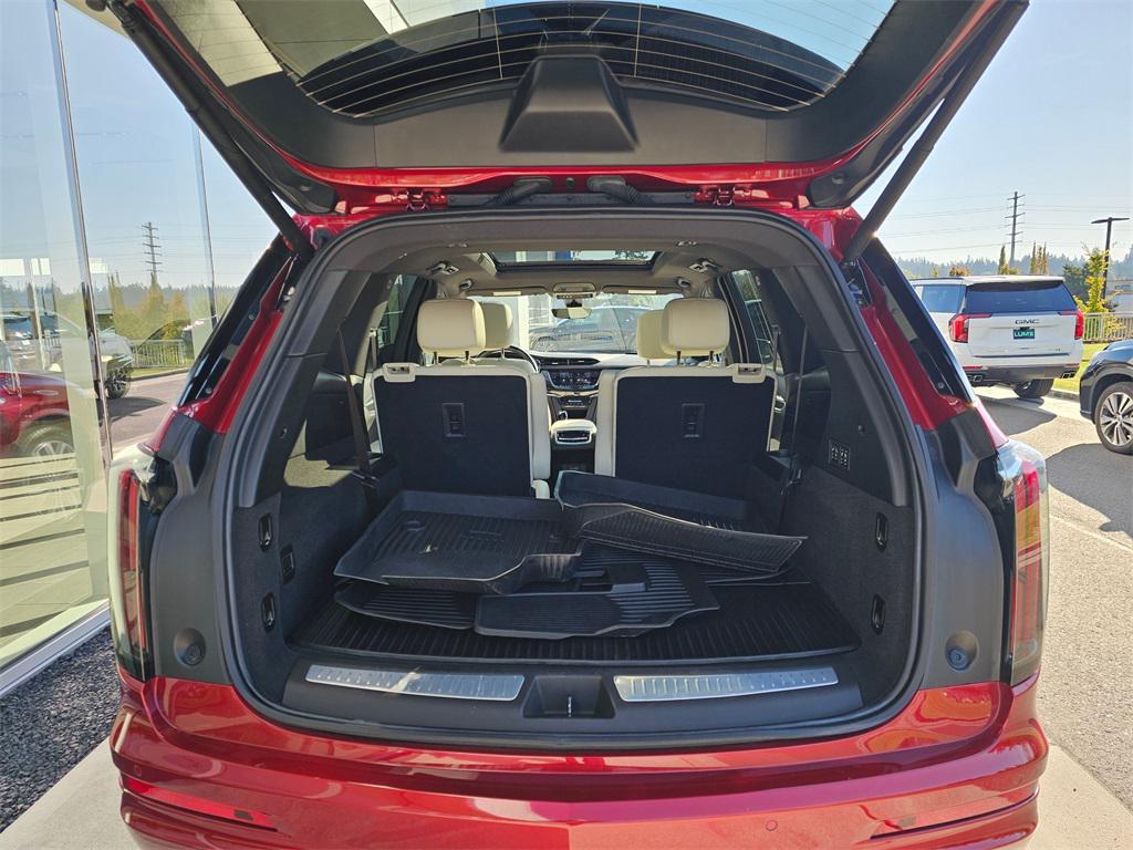 used 2023 Cadillac XT6 car, priced at $46,800