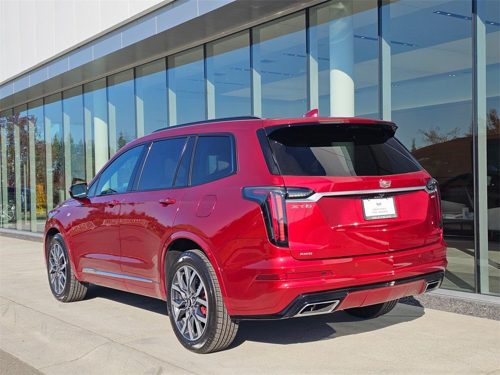 used 2023 Cadillac XT6 car, priced at $46,800