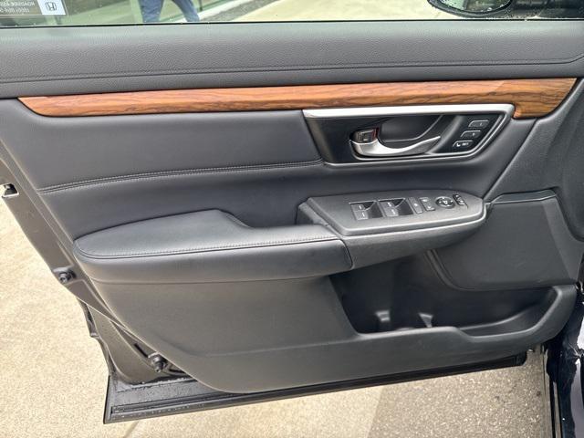 used 2017 Honda CR-V car, priced at $24,995