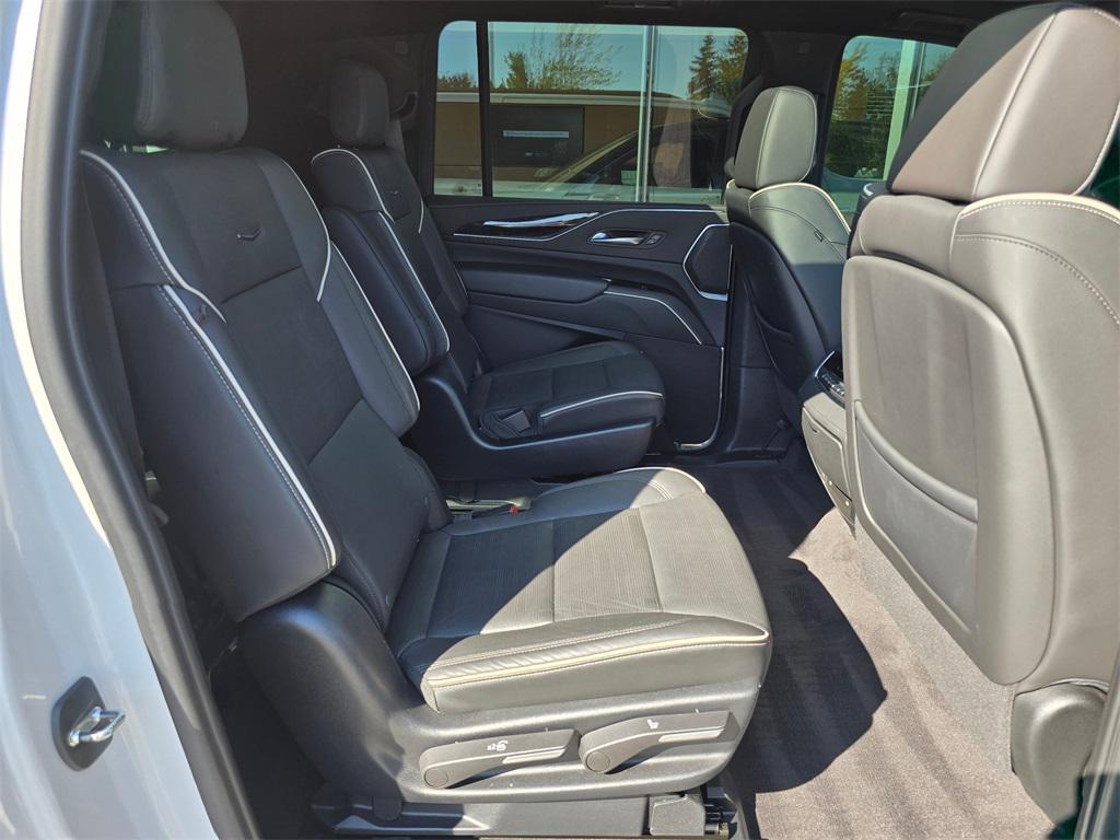 used 2023 Cadillac Escalade ESV car, priced at $76,995