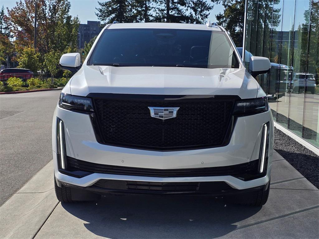 used 2023 Cadillac Escalade ESV car, priced at $76,995