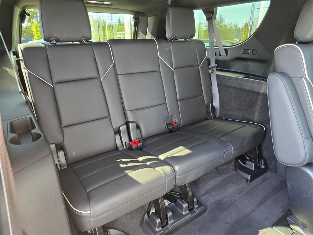 used 2023 Cadillac Escalade ESV car, priced at $76,995
