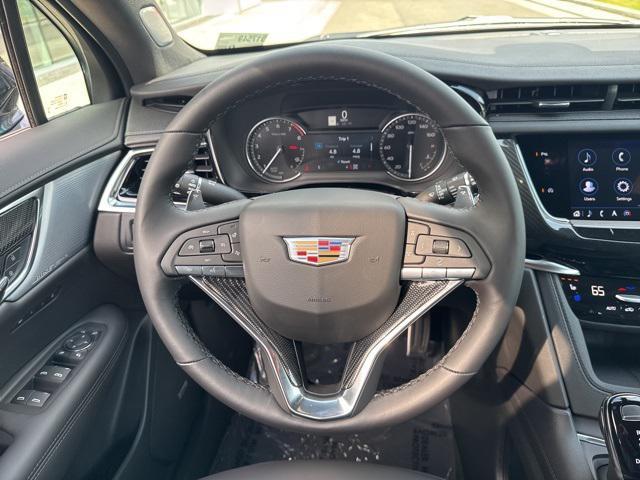 new 2025 Cadillac XT6 car, priced at $63,615