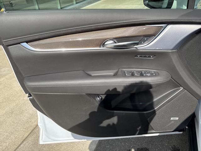 new 2025 Cadillac XT6 car, priced at $76,315