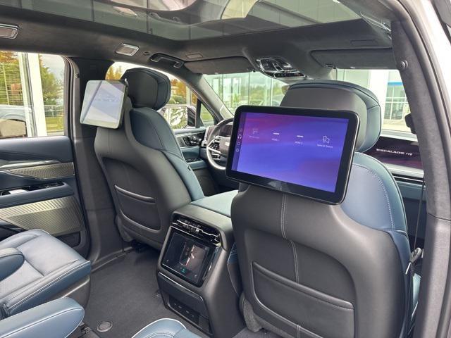 new 2025 Cadillac Escalade IQ car, priced at $157,735