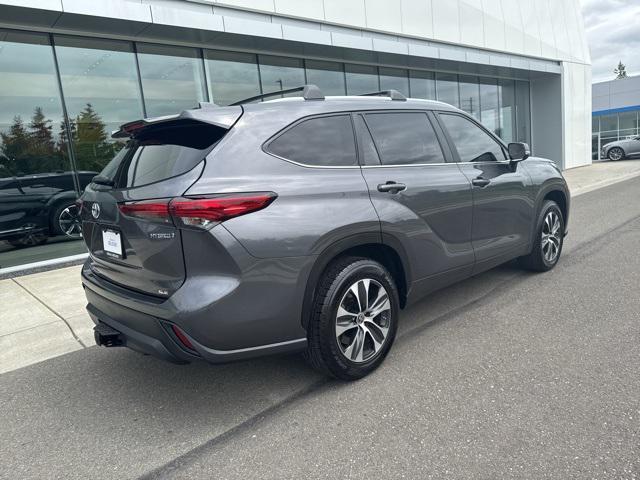 used 2023 Toyota Highlander Hybrid car, priced at $38,995