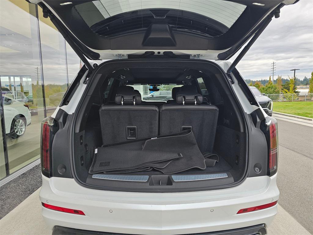 used 2023 Cadillac XT6 car, priced at $46,800